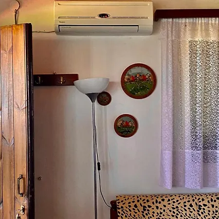 Apartment Eξοχικό : Oι πρόποδες *