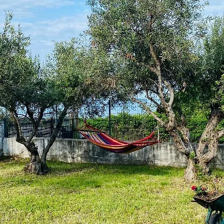 Apartment Eξοχικό : Oι πρόποδες